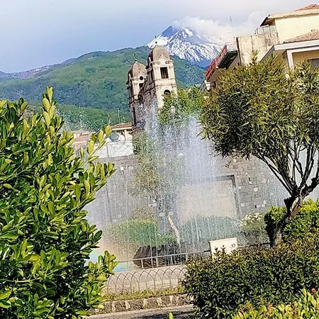Mary Etna * Zafferana Etnea