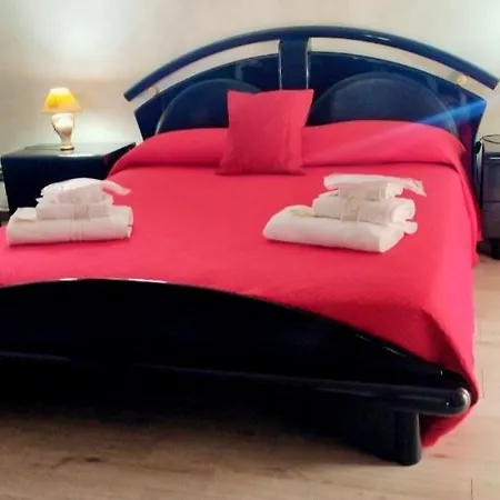 Mary Etna Apartment